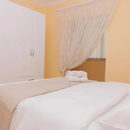 Garden House Apartamento Tirana