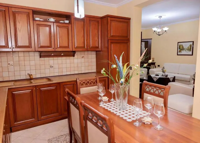 Apartament Garden House *